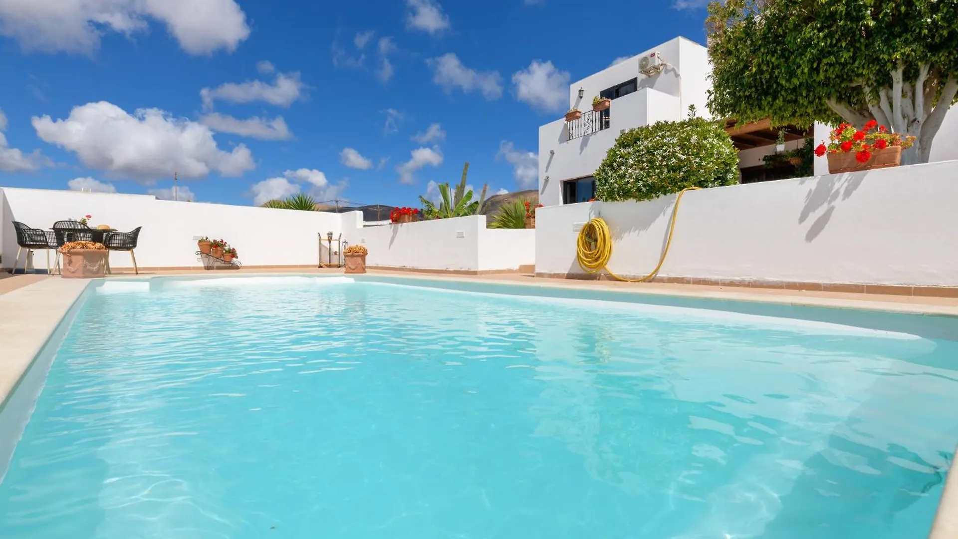 Hotel Elvira Tías